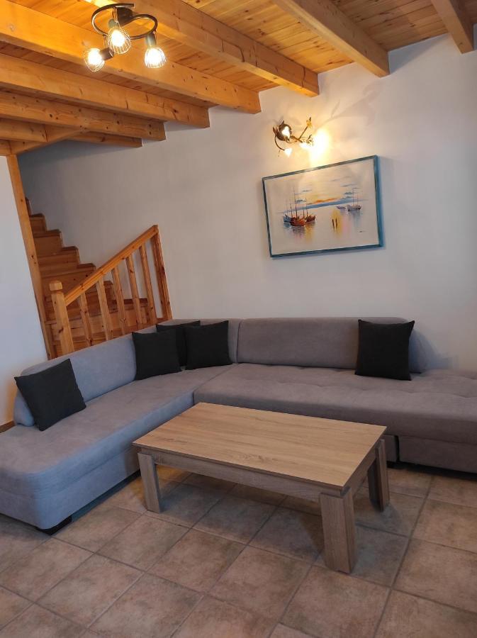 Astradeni Luxury Apartments Kratir Skála Exteriér fotografie